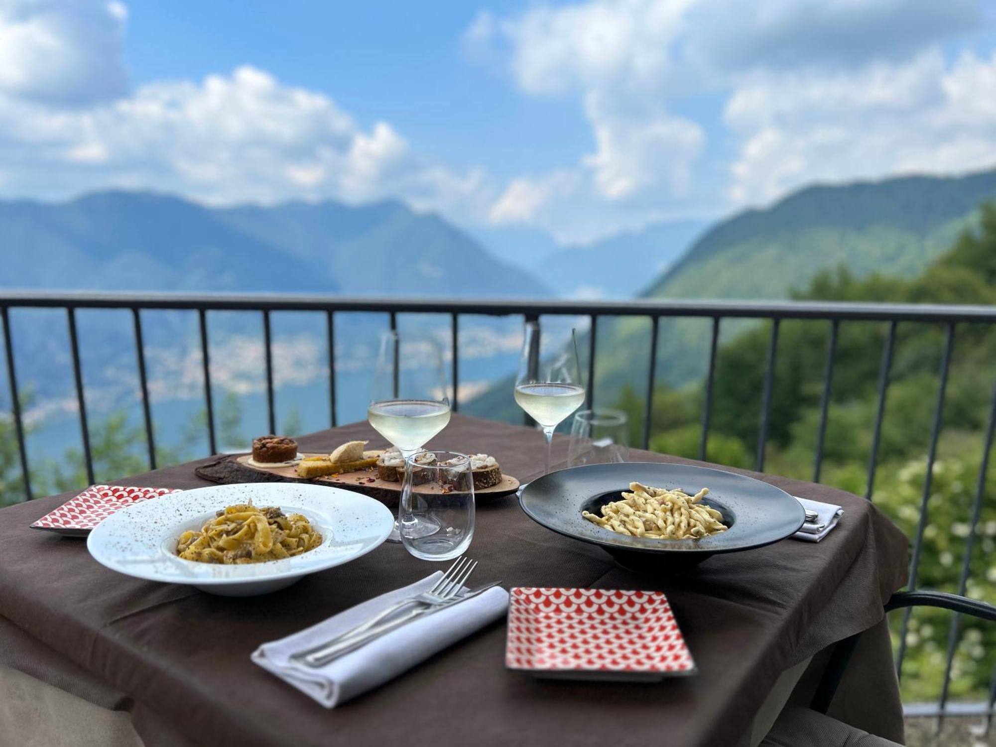 Hotel Paradiso Como Brunate Exterior photo